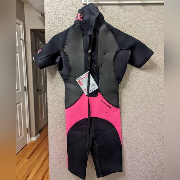 Women's 2mm neoprene shorty wetsuit - Picture 2 of 11